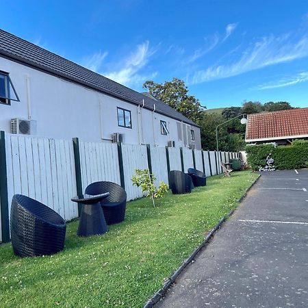 Tudor Court Motor Lodge Auckland Ngoại thất bức ảnh