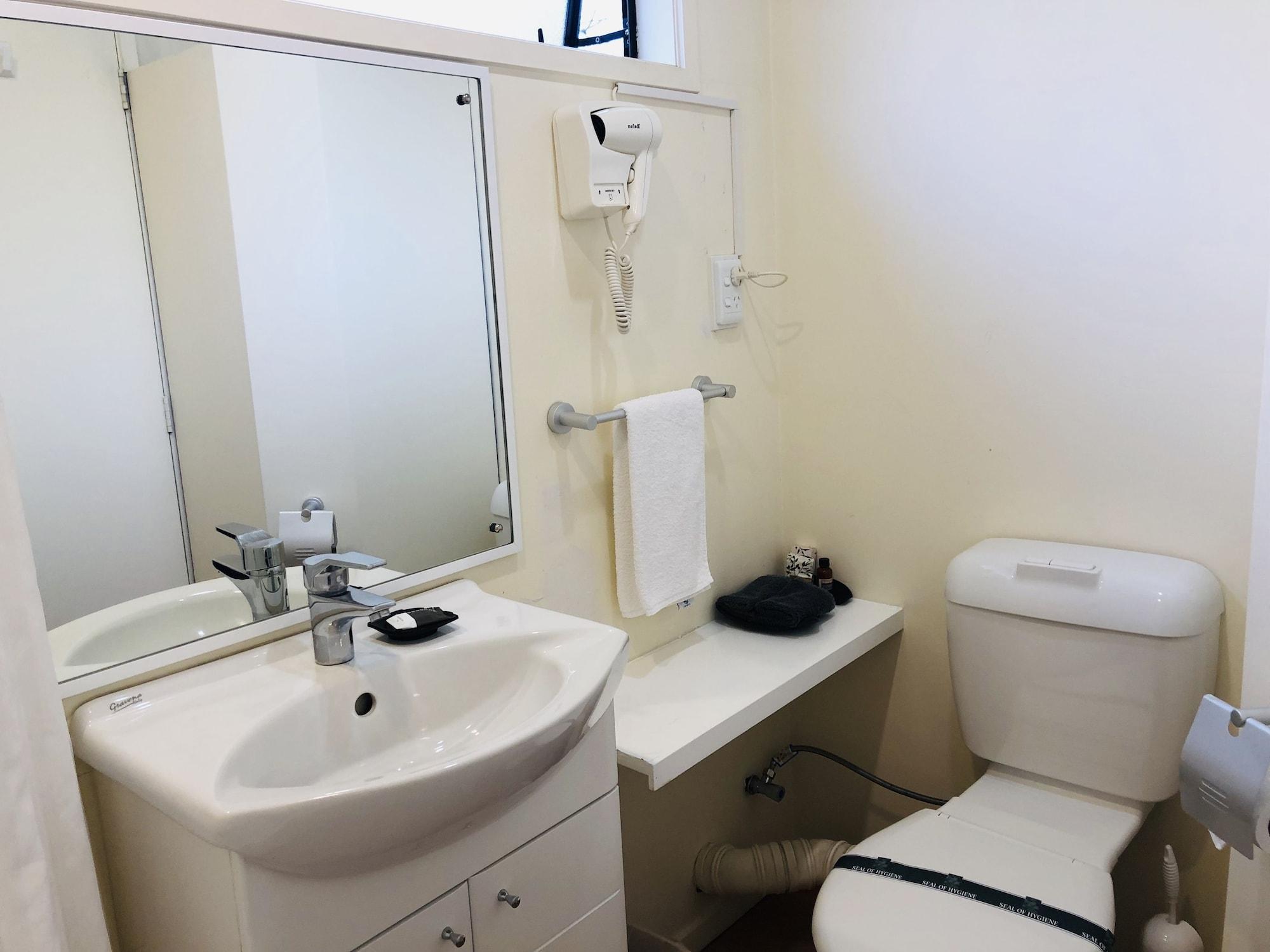 Tudor Court Motor Lodge Auckland Ngoại thất bức ảnh