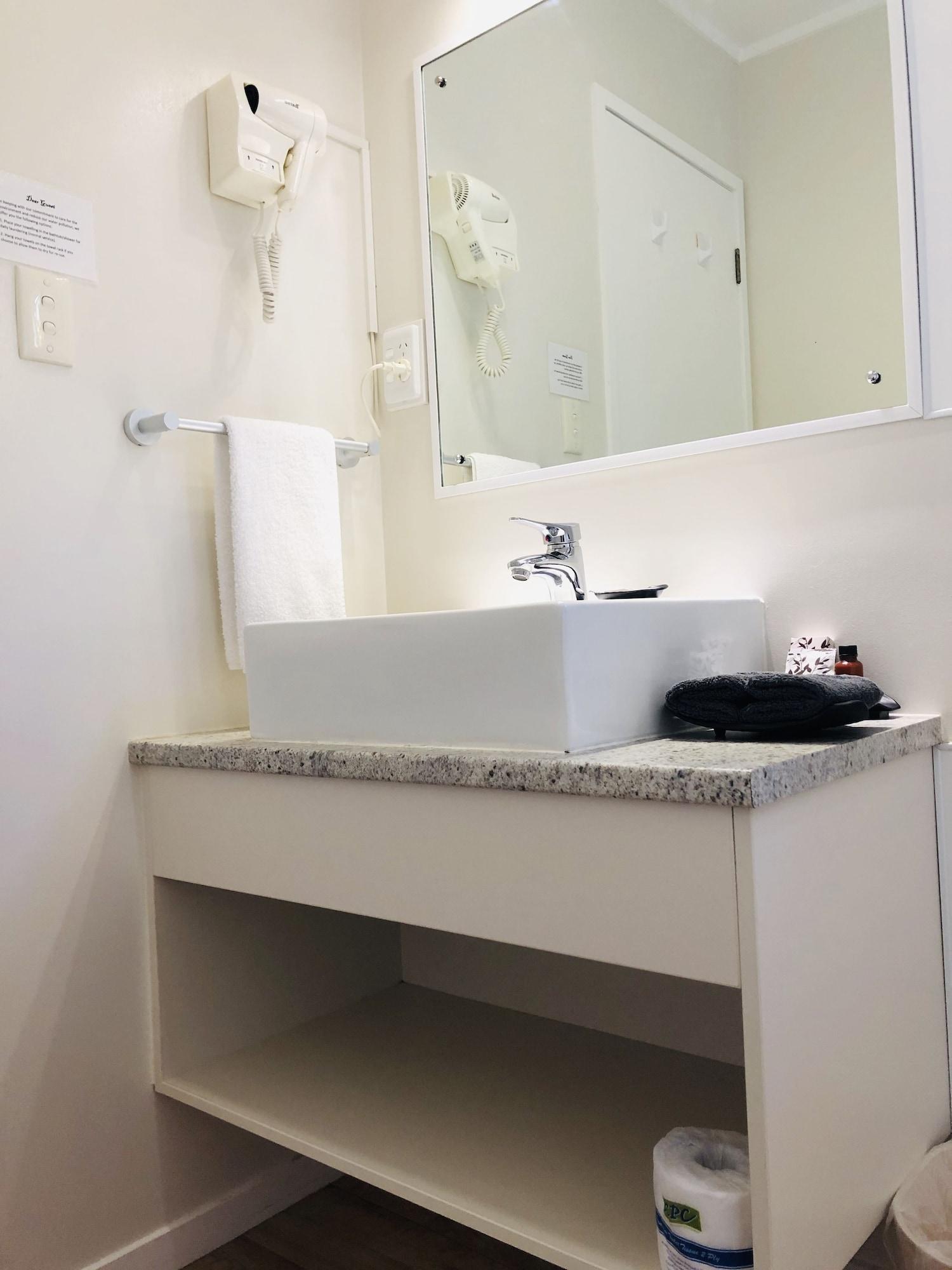 Tudor Court Motor Lodge Auckland Ngoại thất bức ảnh