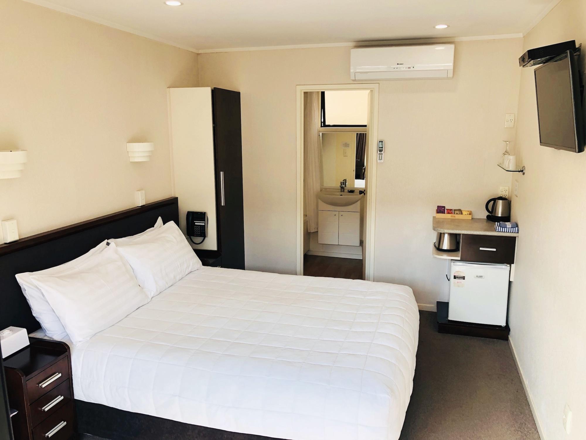 Tudor Court Motor Lodge Auckland Ngoại thất bức ảnh