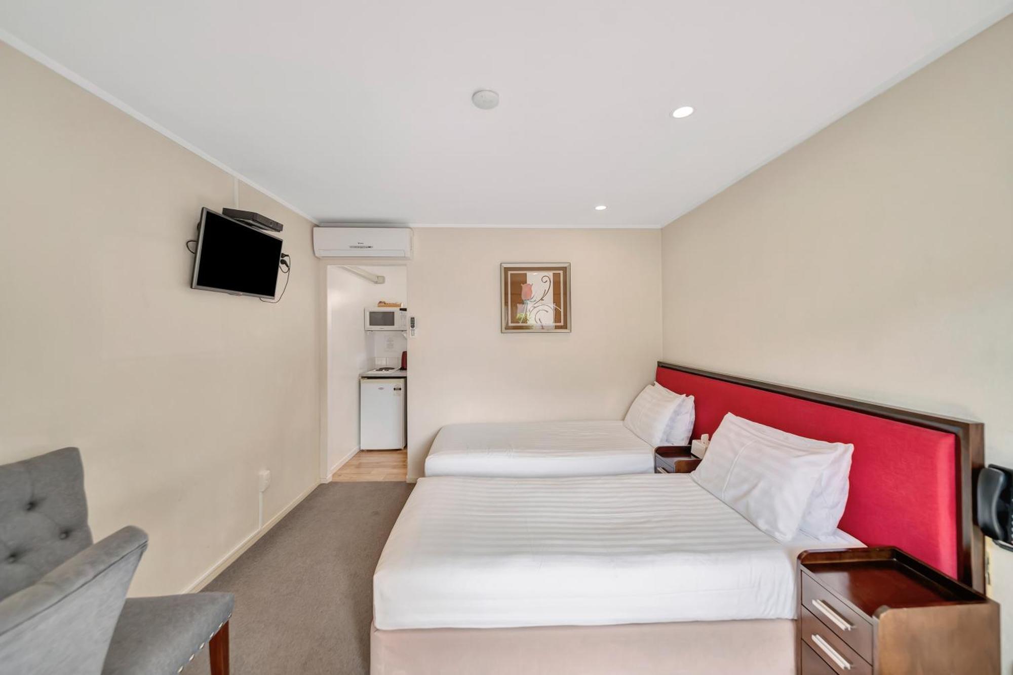 Tudor Court Motor Lodge Auckland Ngoại thất bức ảnh