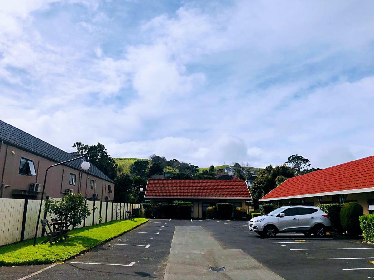 Tudor Court Motor Lodge Auckland Ngoại thất bức ảnh