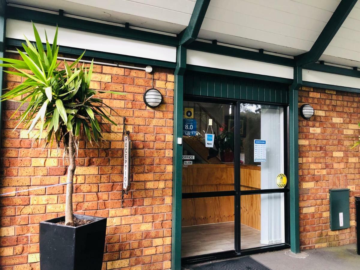 Tudor Court Motor Lodge Auckland Ngoại thất bức ảnh