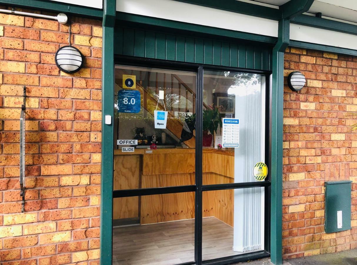 Tudor Court Motor Lodge Auckland Ngoại thất bức ảnh